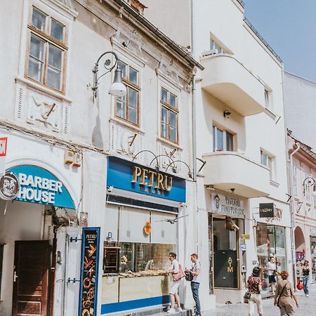 Locart -Cozy Downtown Apartment, Near Black Church With Free Wi-Fi Braşov Esterno foto